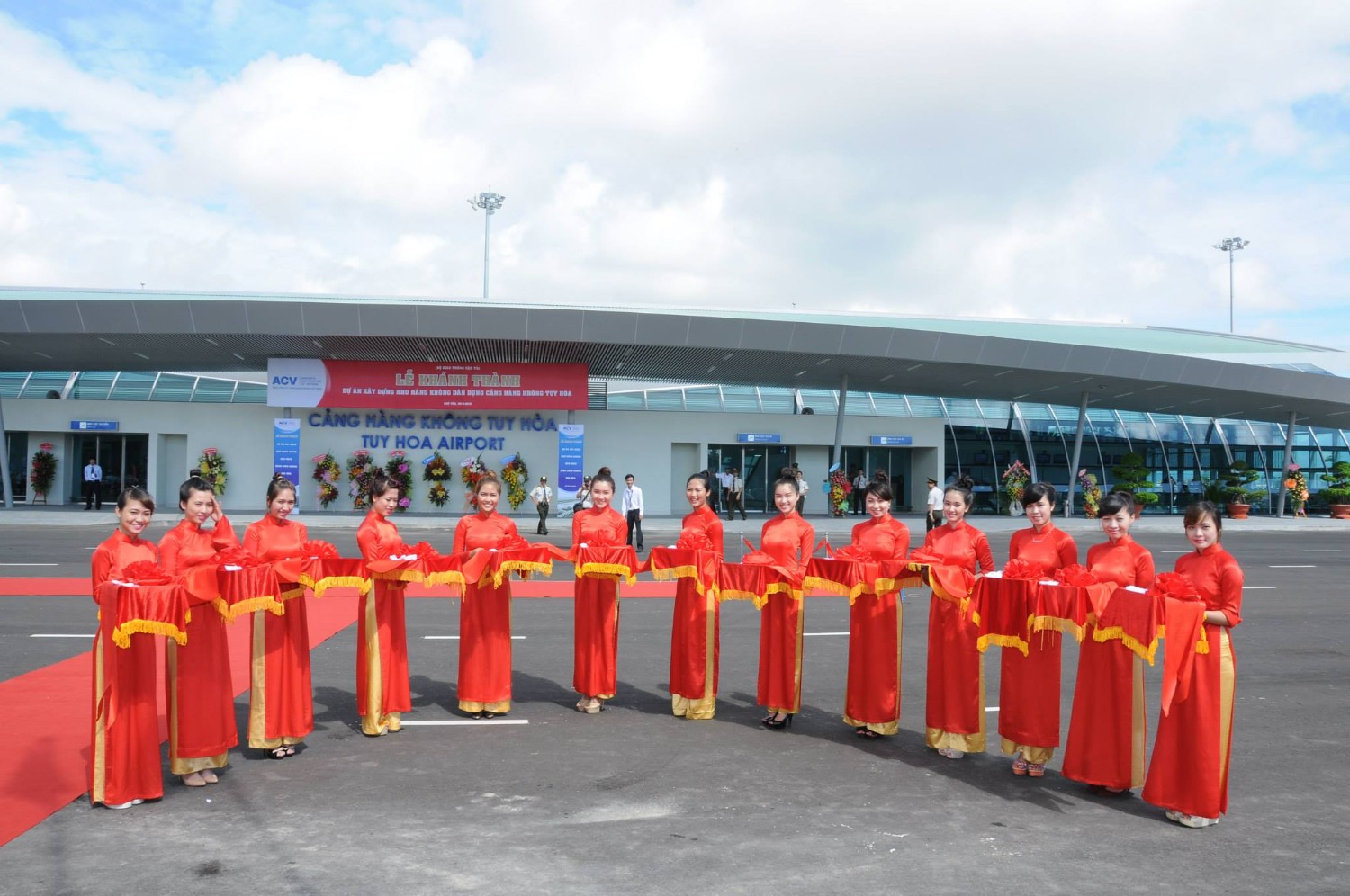 Khánh thành Sân bay Tuy Hòa