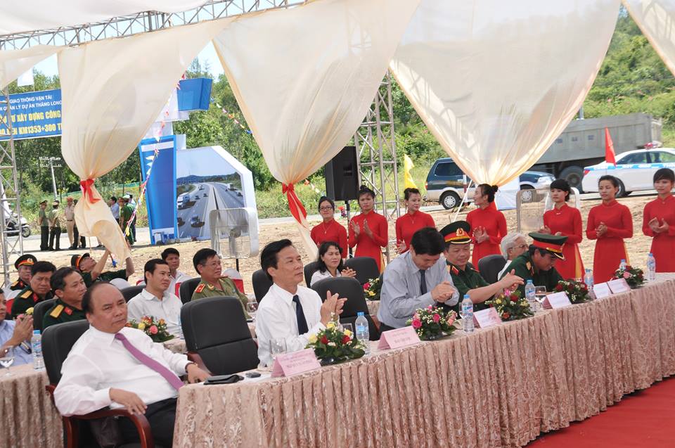 Khởi công mở rộng QL 1A