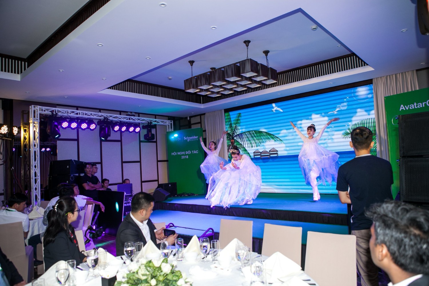 Hội nghị Đối tác Schneider