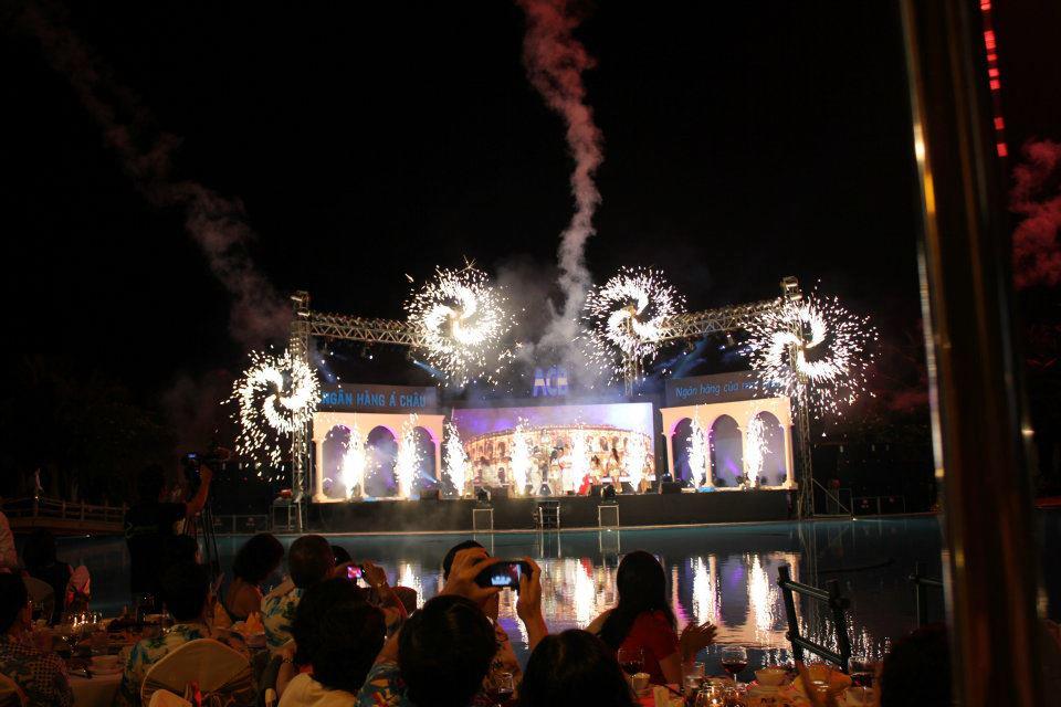 Hội ngộ ACB BANK