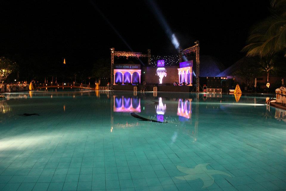 Hội ngộ ACB BANK