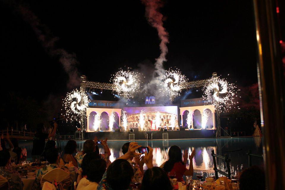 Hội ngộ ACB BANK