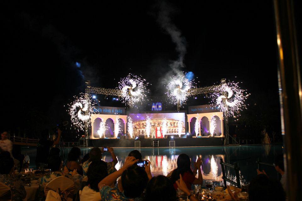 Hội ngộ ACB BANK