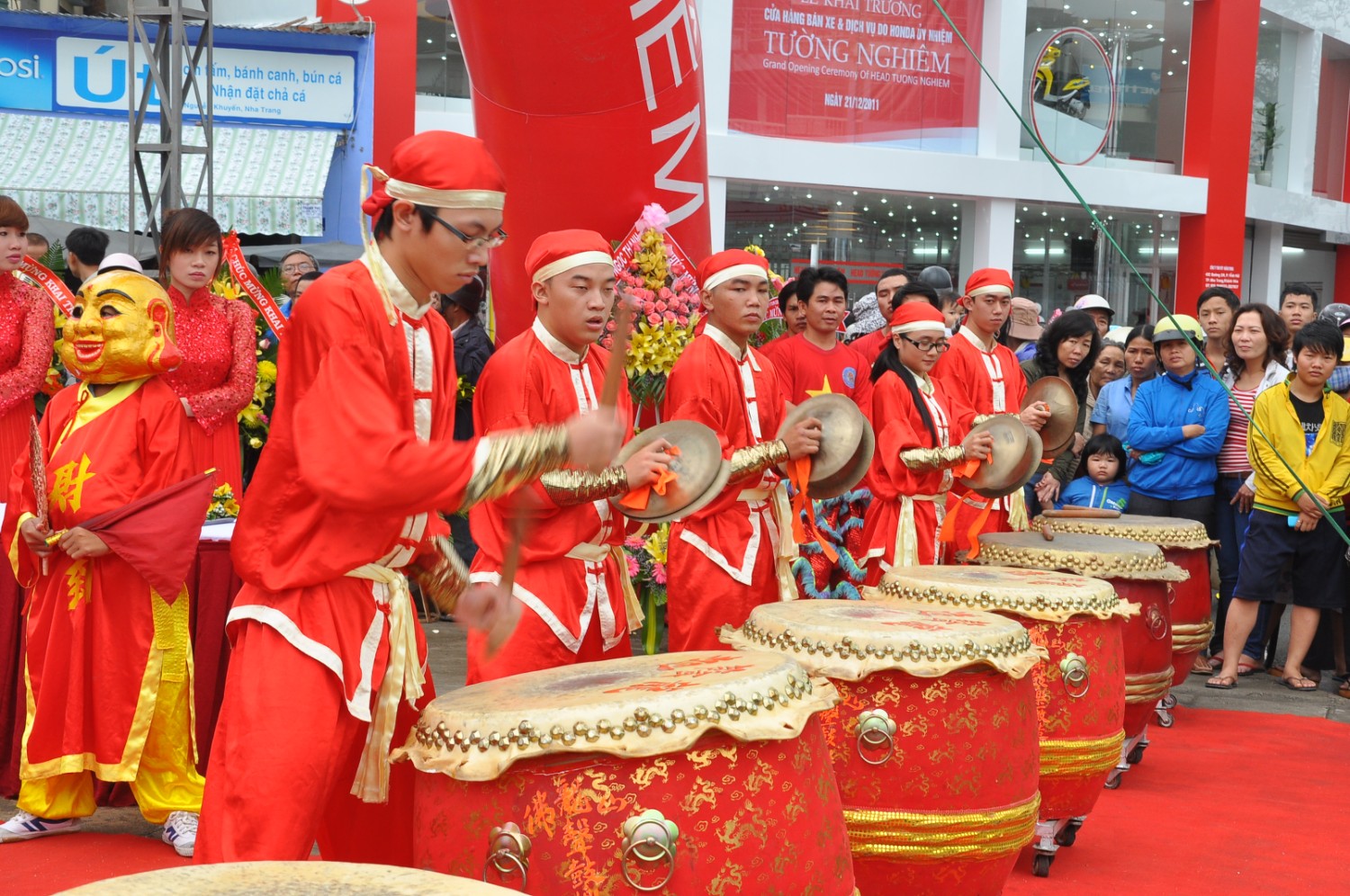 KT HEAD Tường Nghiêm