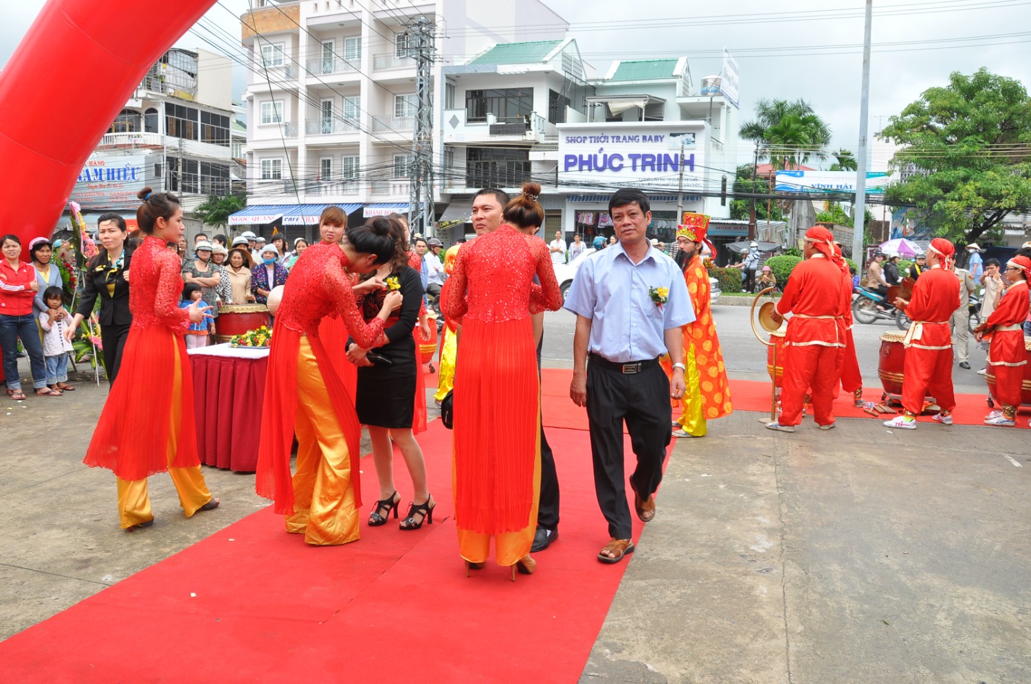 KT HEAD Tường Nghiêm