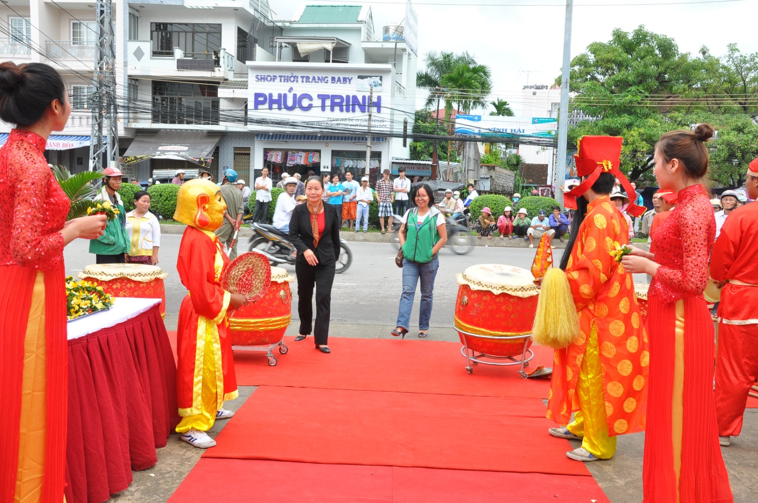 KT HEAD Tường Nghiêm