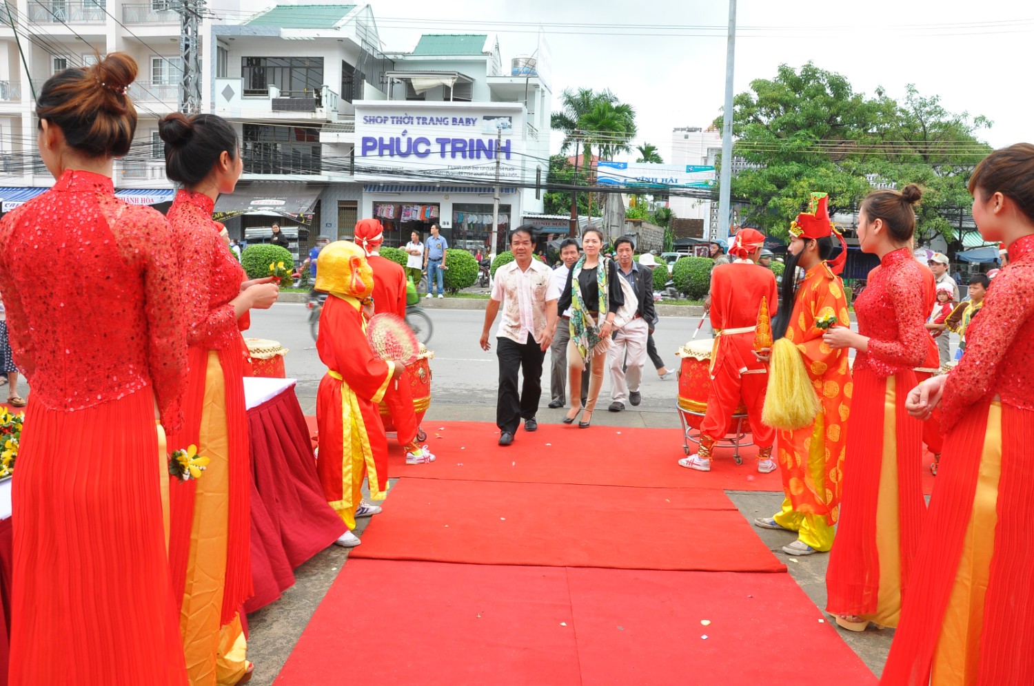 KT HEAD Tường Nghiêm