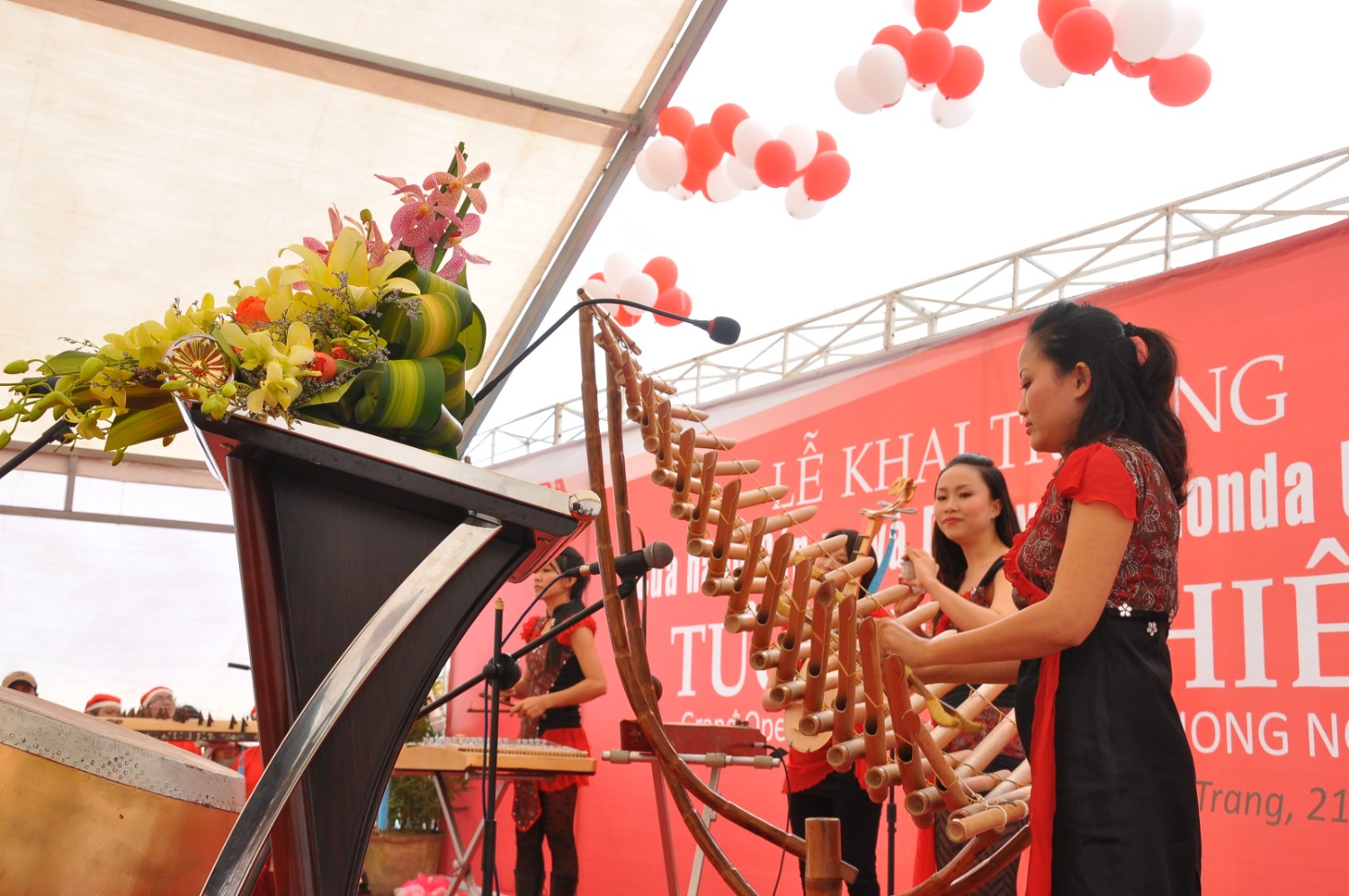 KT HEAD Tường Nghiêm