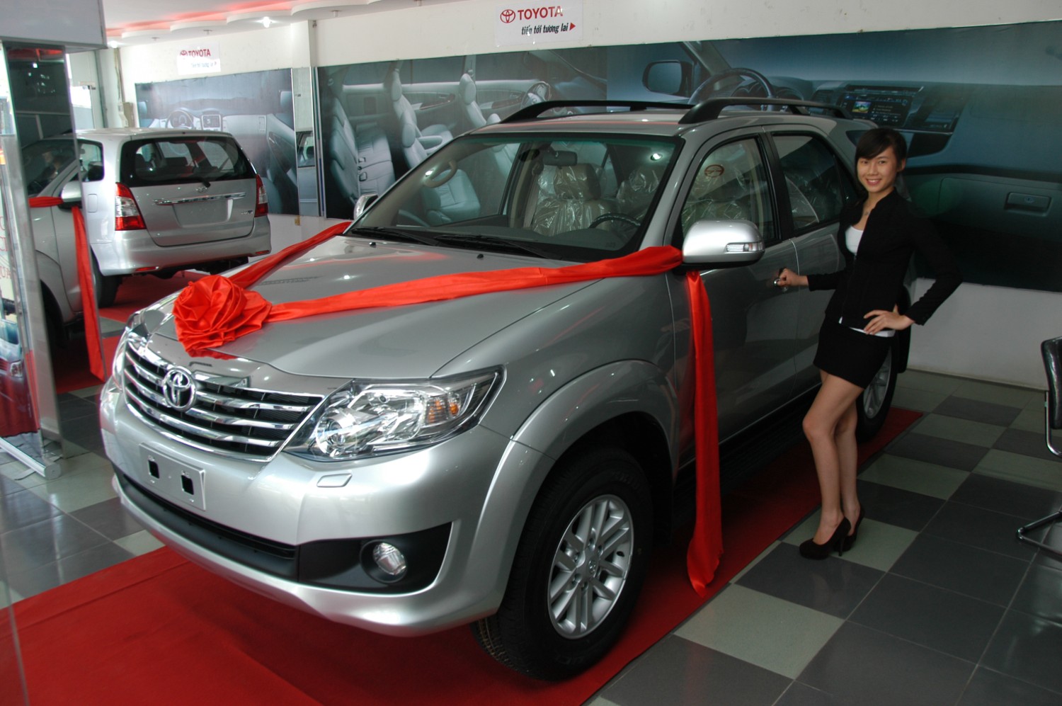 Lễ giới thiệu Toyota Fortuner