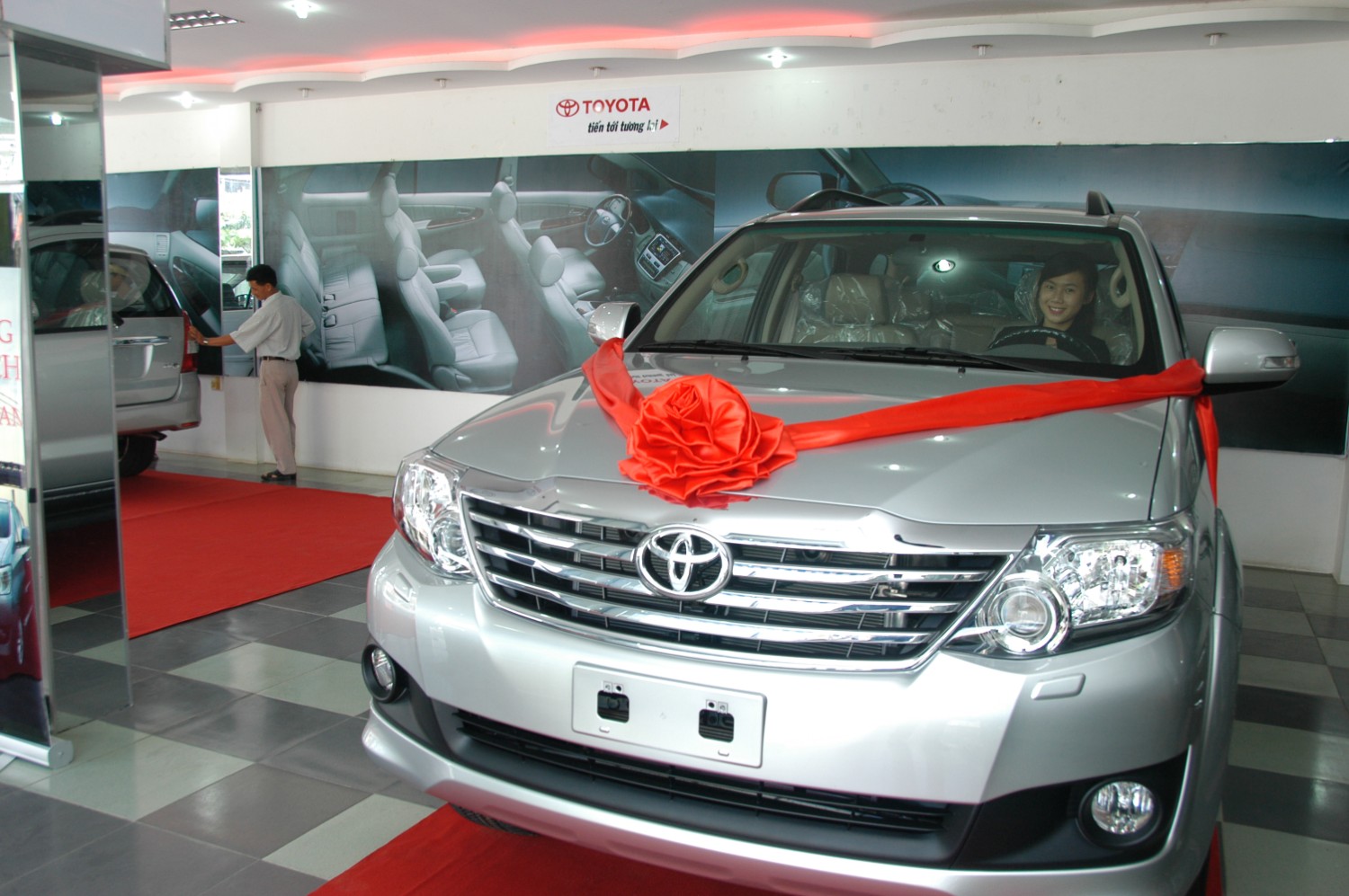 Lễ giới thiệu Toyota Fortuner