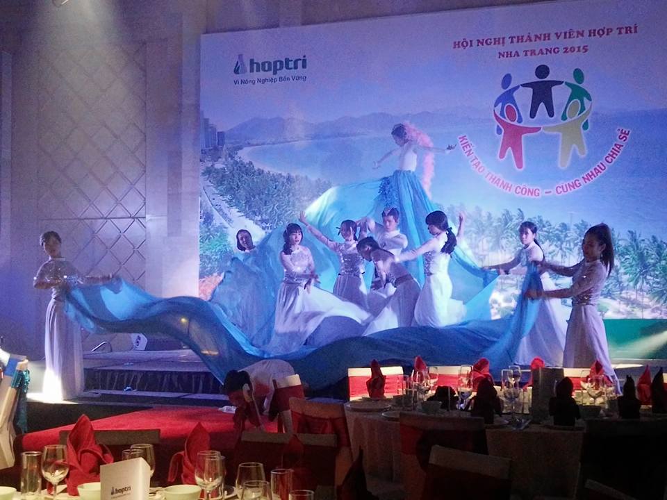 10 năm thành lập HopTriGroup