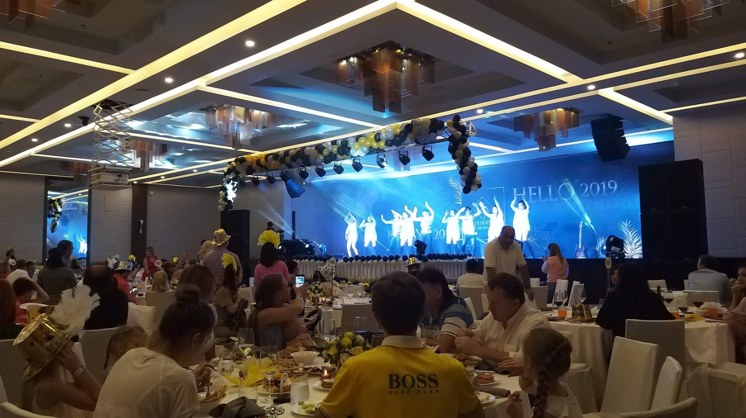 Duyên Hà Countdown Party