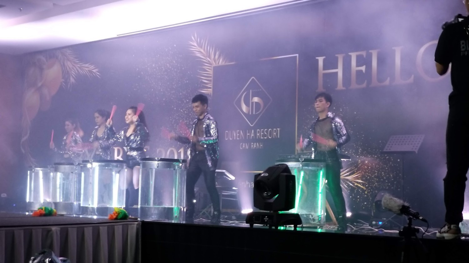 Duyên Hà Countdown Party