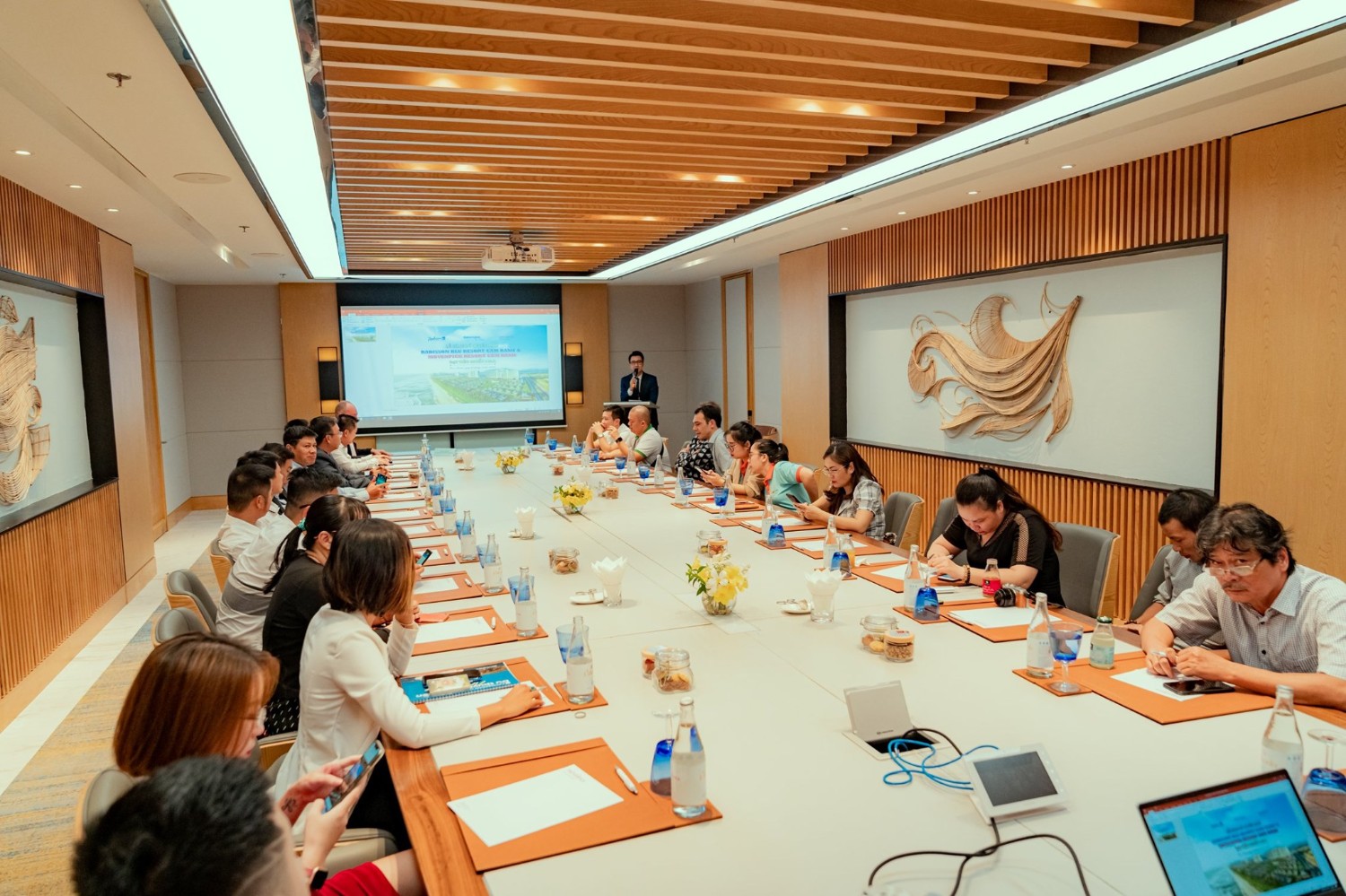 Hội Thảo Kích cầu Du Lịch 2020