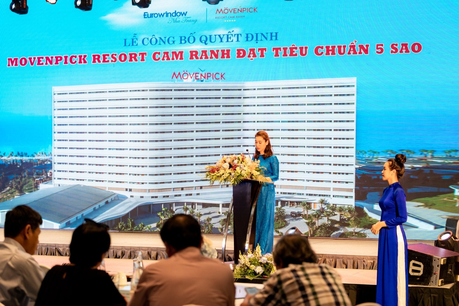 Lễ Gắn Sao Movenpick Resort