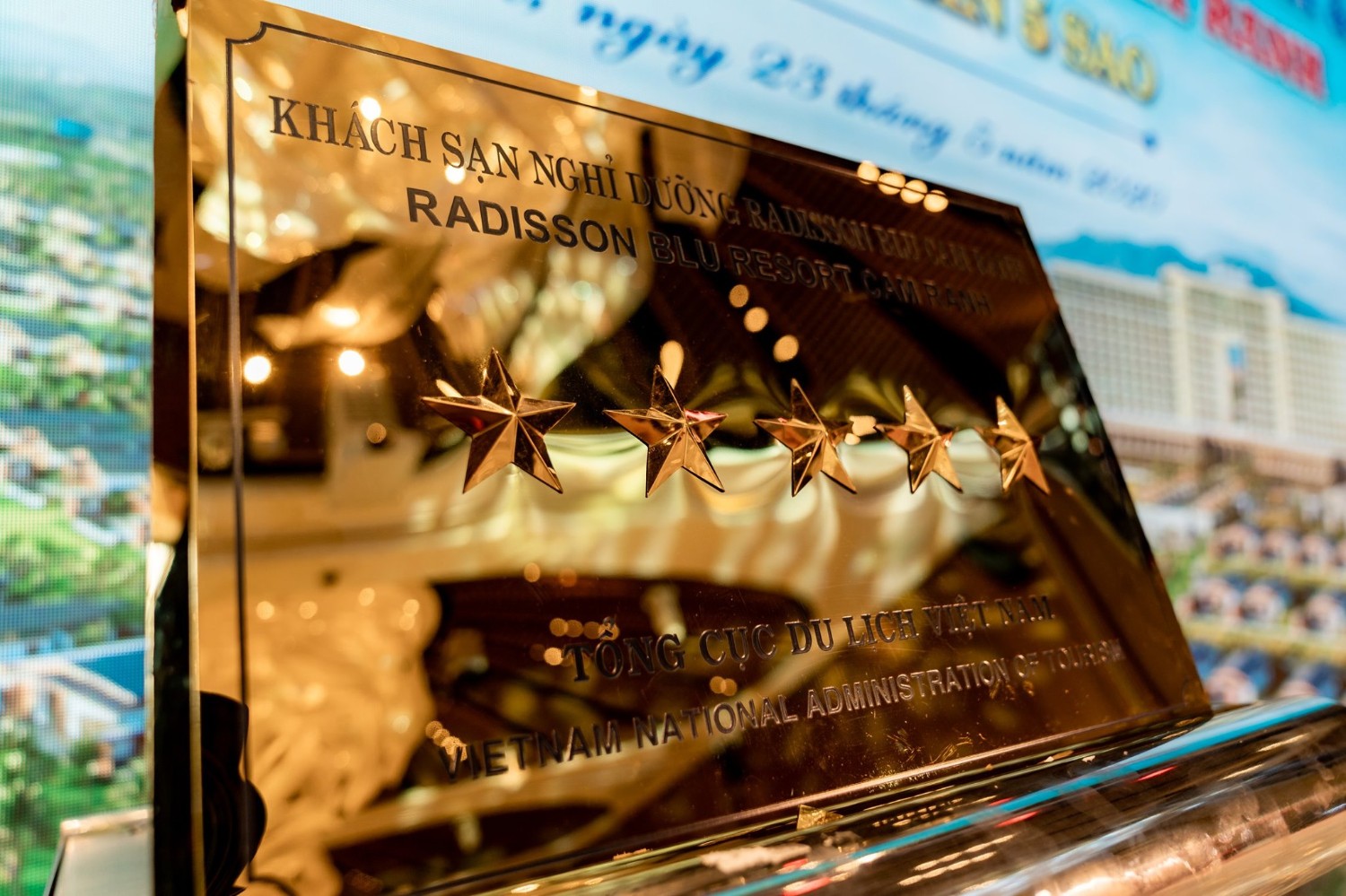 Lễ Gắn Sao Radisson Blu Resort