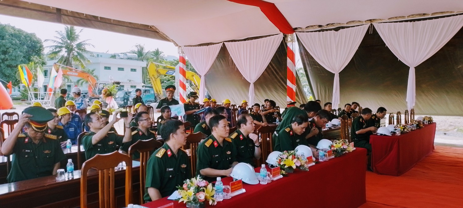 KHỞI CÔNG NHÀ Ở HV SQTT