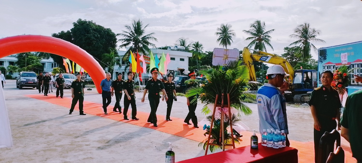 KHỞI CÔNG NHÀ Ở HV SQTT